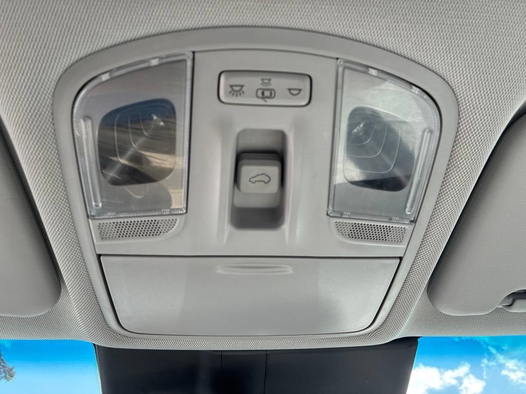 Used 2023 Hyundai Kona SEL FWD image 21