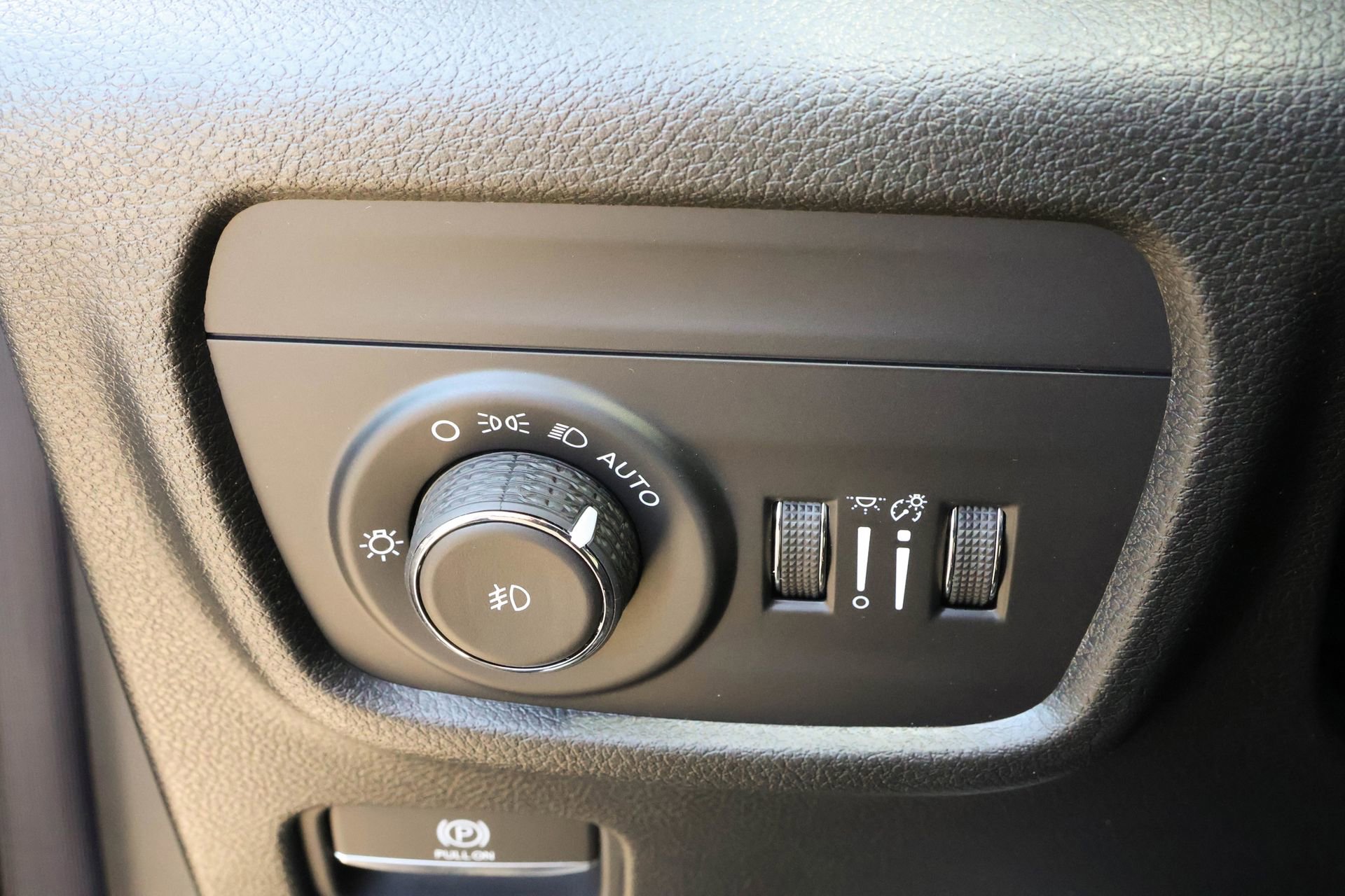 New 2026 Jeep Grand Cherokee Limited image 30