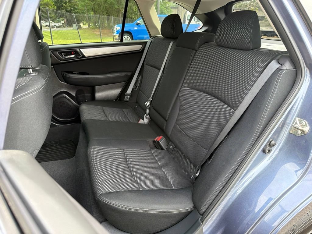 Used 2017 Subaru Outback 2.5i Premium AWD/4WD image 19