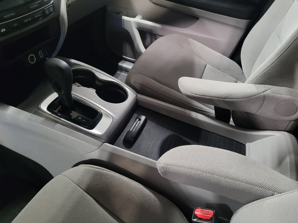 Used 2019 Honda Pilot LX image 26