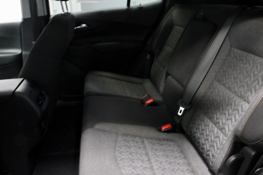 Used 2024 Chevrolet Equinox LT AWD/4WD image 21