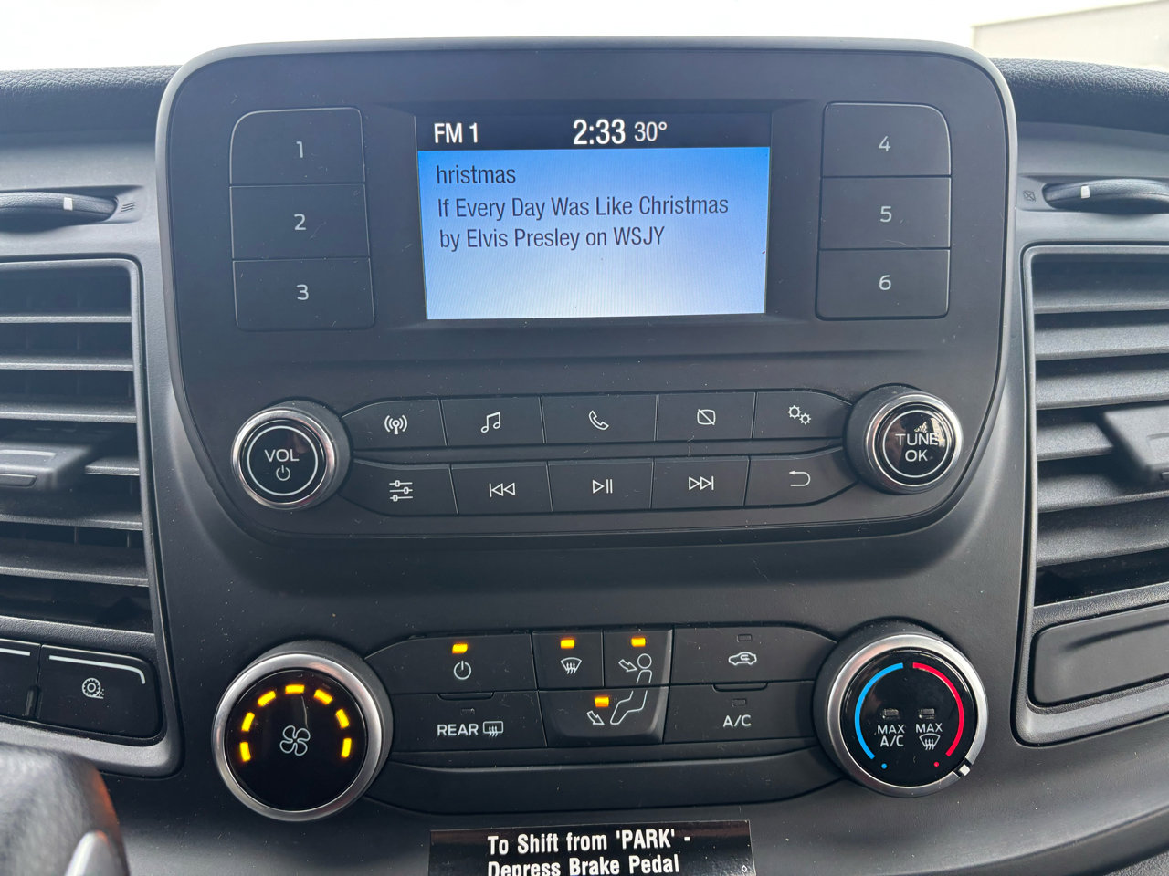 Used 2024 Ford Transit 250 Low Roof w/ Exterior Upgrade Package image 21