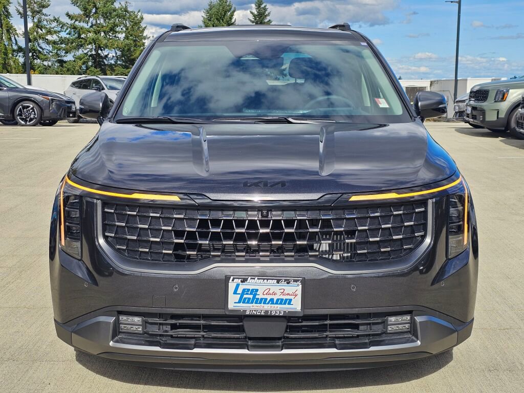 New 2026 Kia Carnival SX Prestige image 2