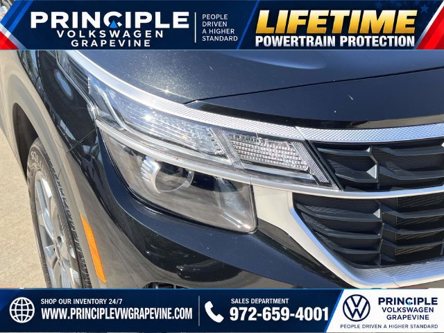 Used 2026 Kia Seltos LX AWD/4WD image 7