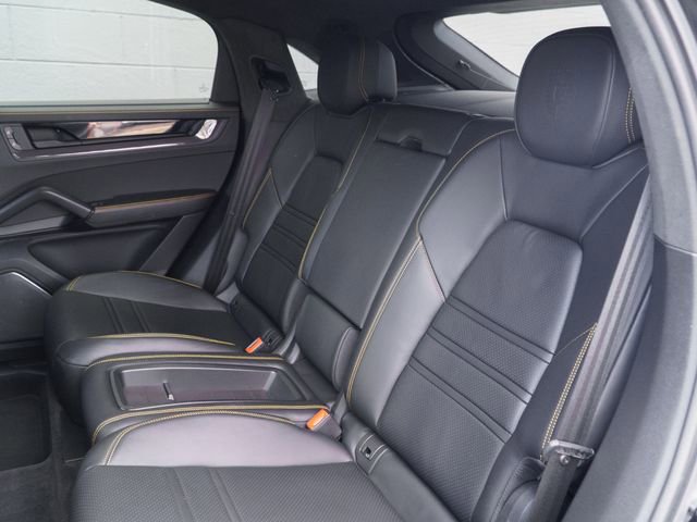 Certified 2024 Porsche Cayenne Turbo GT image 18