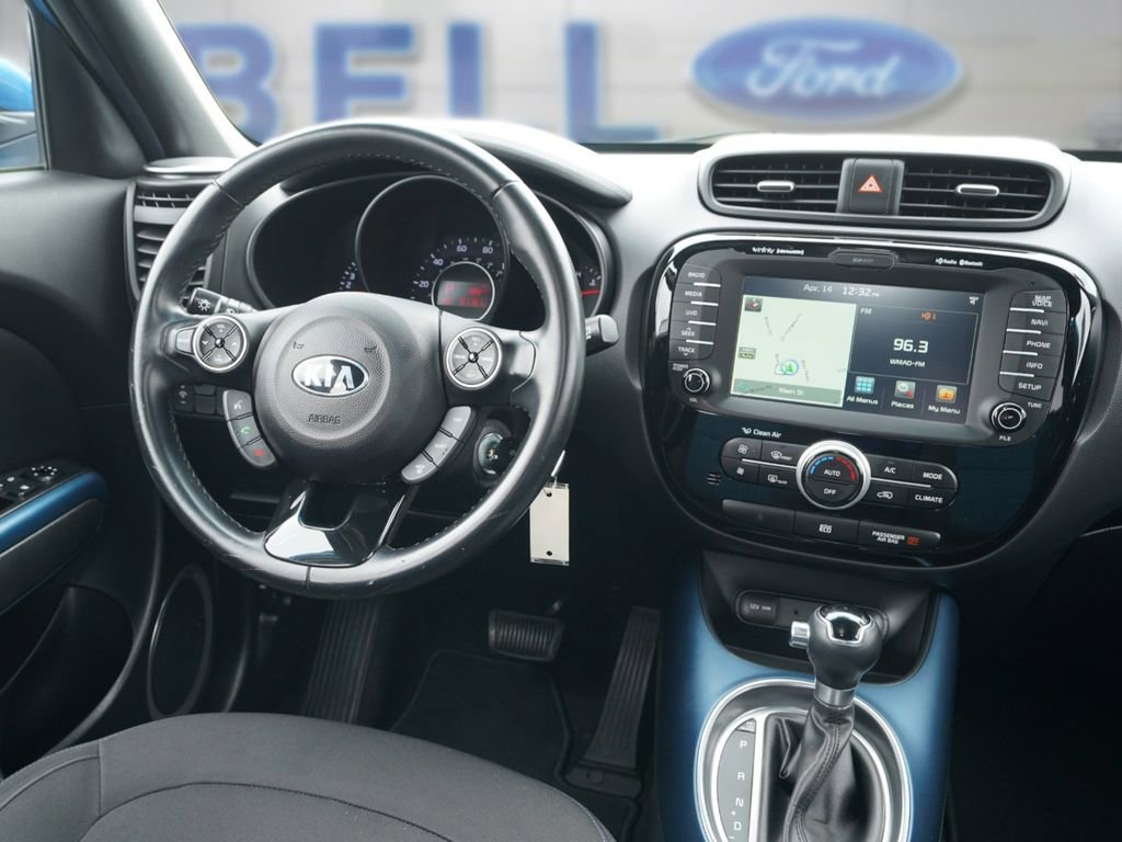 Used 2015 Kia Soul + w/ Audio Package image 21