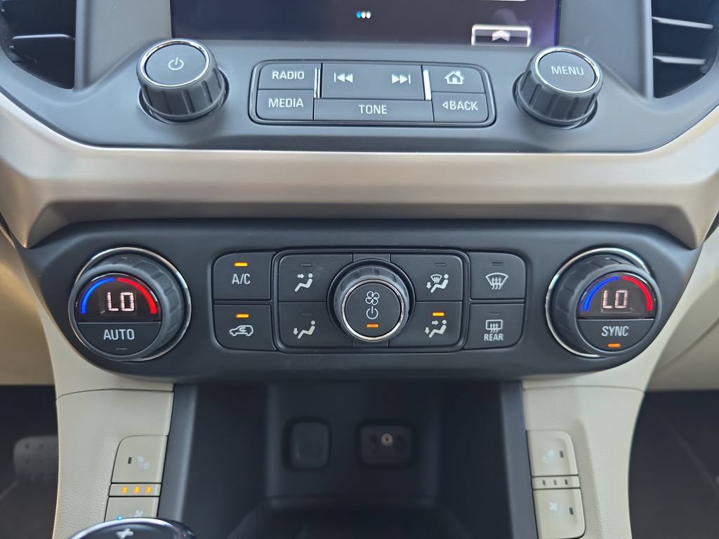 Certified 2019 GMC Acadia Denali w/ Technology Package AWD/4WD image 27