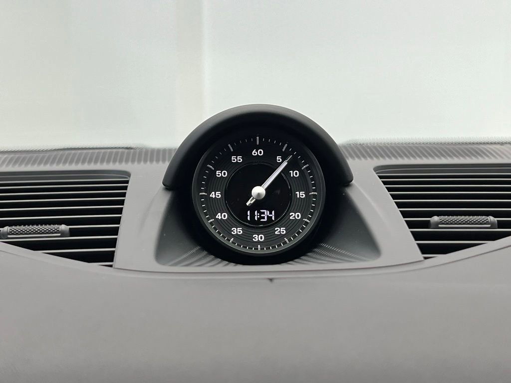 New 2025 Porsche Panamera image 12