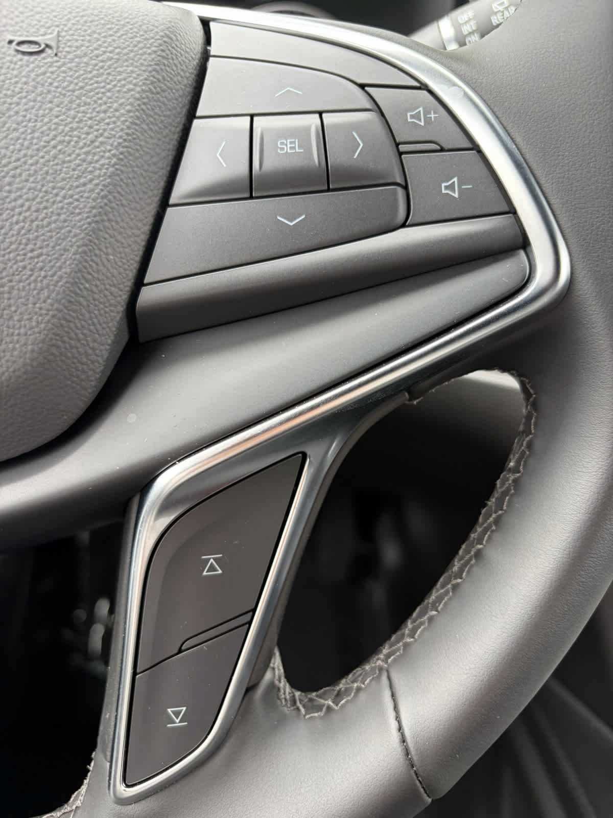 Used 2026 Cadillac XT5 Luxury AWD/4WD image 28