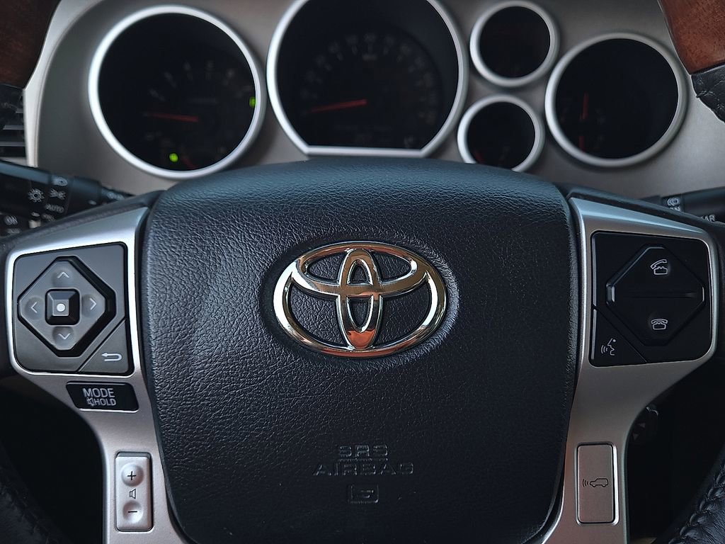 Used 2017 Toyota Sequoia Platinum image 20