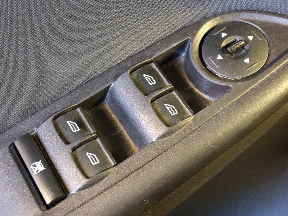 Used 2018 Ford Focus SE image 27