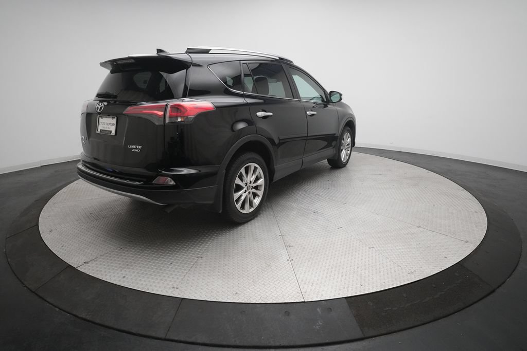 Used 2018 Toyota RAV4 Limited w/ Advanced Technology Package AWD/4WD image 36