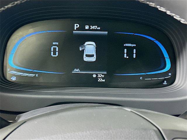 New 2026 Hyundai Venue SEL FWD image 10