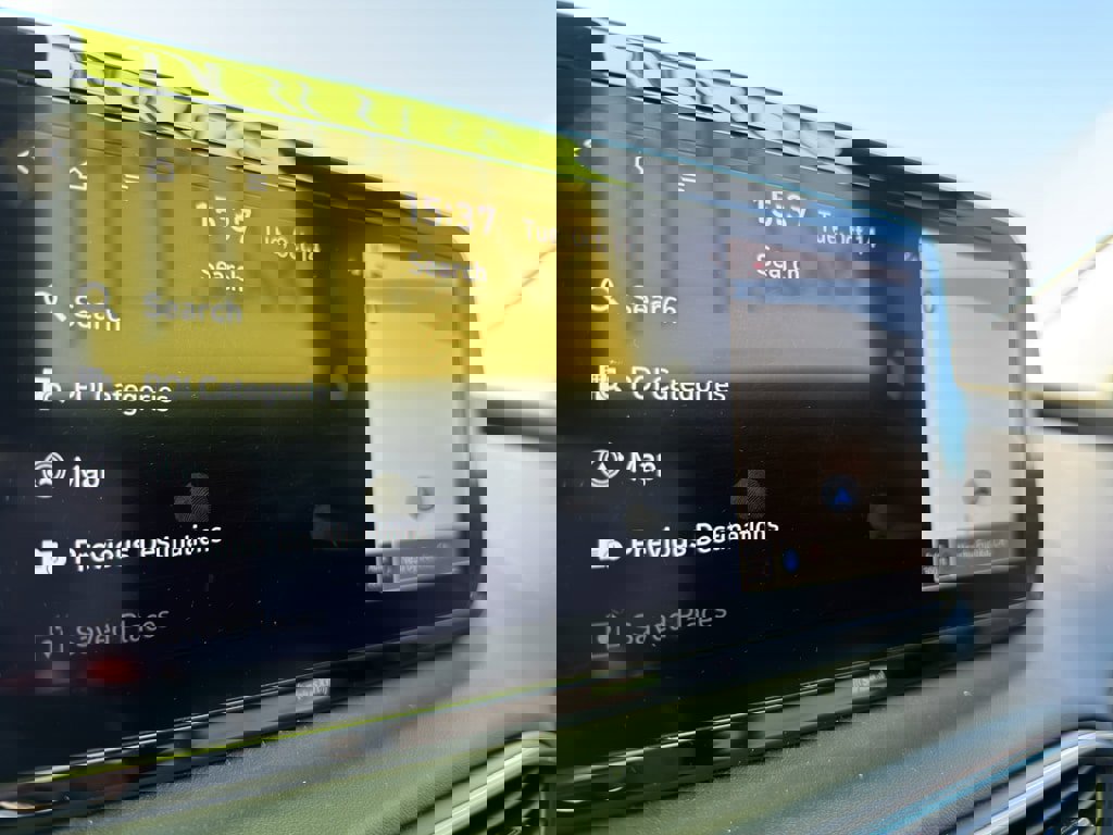 Used 2023 Hyundai Santa Fe SEL image 14