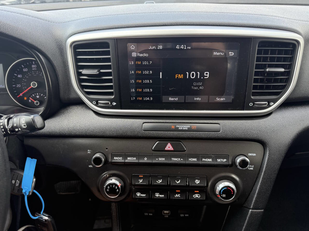 Used 2020 Kia Sportage LX image 20