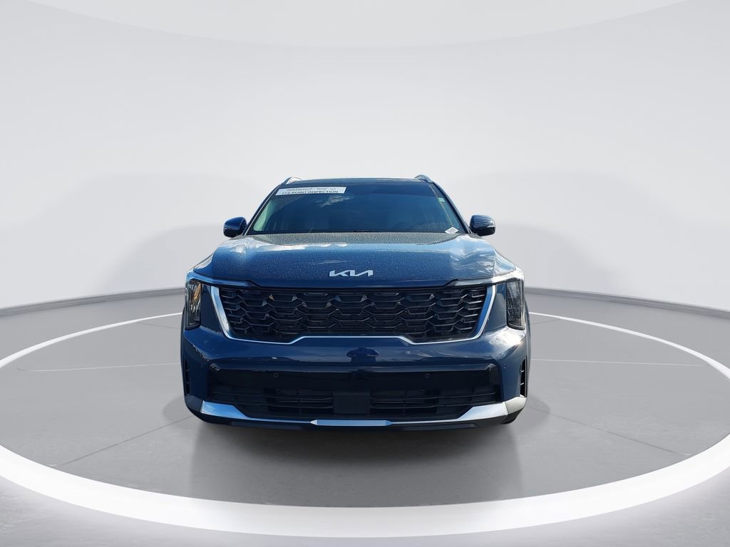 Used 2025 Kia Sorento S w/ Panoramic Sunroof Package image 3