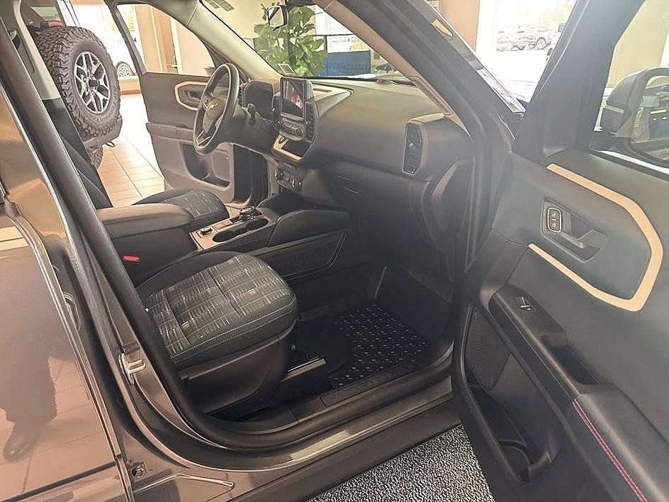 Used 2024 Ford Bronco Sport Heritage image 14