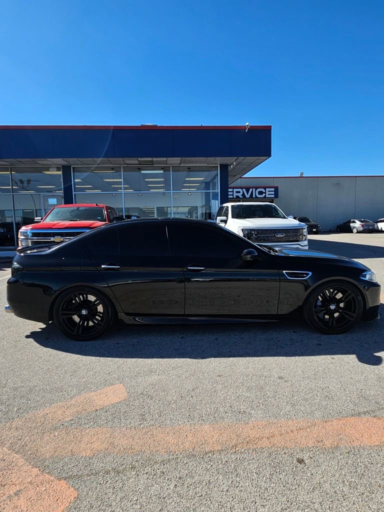 Used 2013 BMW M5 RWD image 8