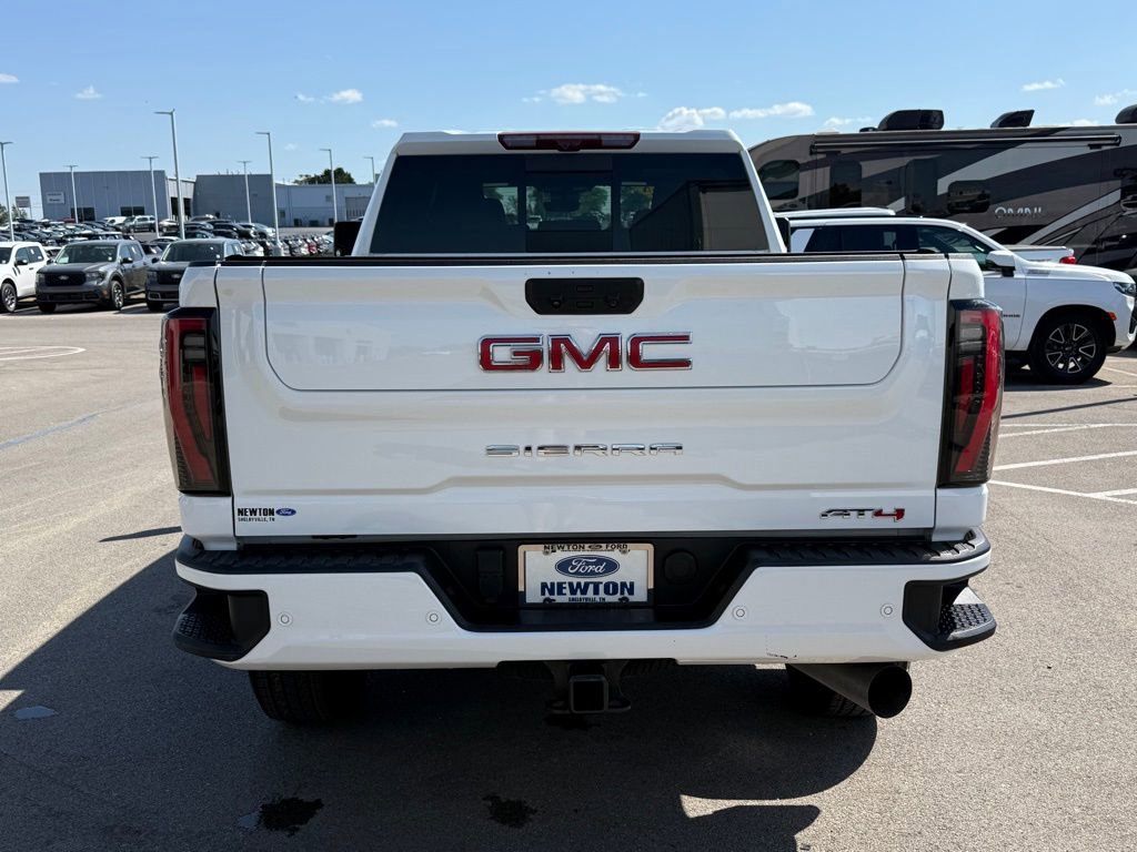 Used 2024 GMC Sierra 2500 AT4 w/ AT4 Premium Plus Package AWD/4WD image 36