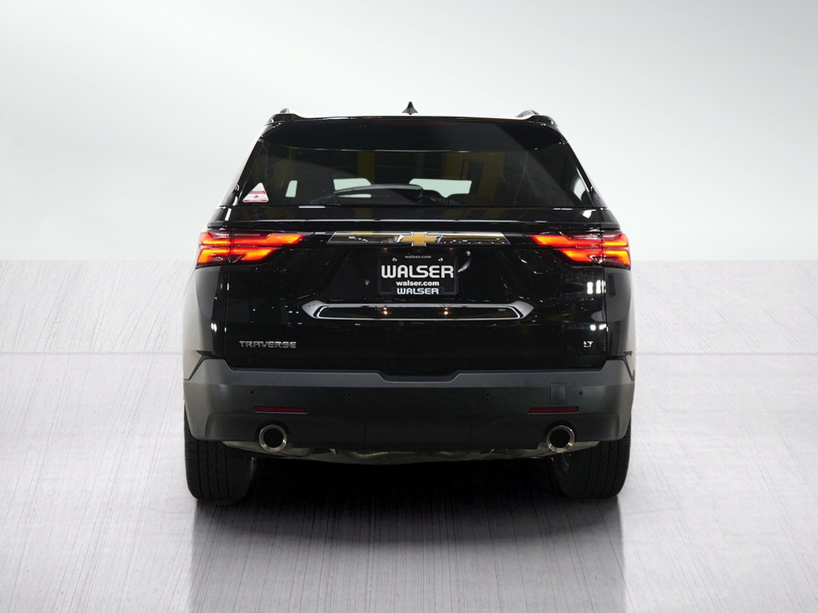 Used 2023 Chevrolet Traverse LT FWD image 5