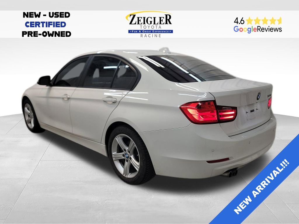 Used 2013 BMW 328i Sedan RWD image 2