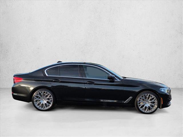 Used 2019 BMW 530i w/ Convenience Package image 4