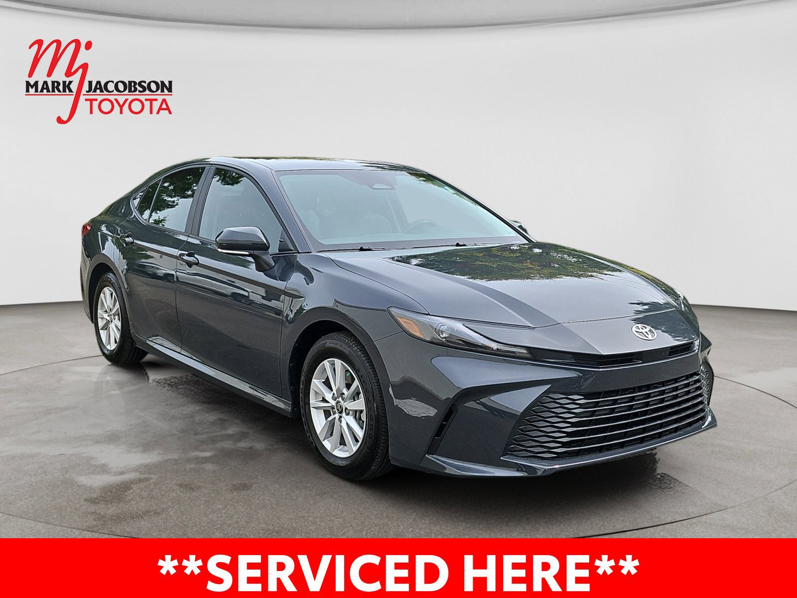 Used 2026 Toyota Camry LE FWD image 5
