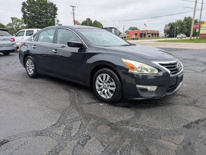 Used 2015 Nissan Altima 2.5 S w/ Power Driver Seat Package FWD image 4
