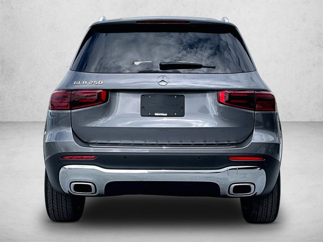 New 2026 Mercedes-Benz GLB 250 image 4