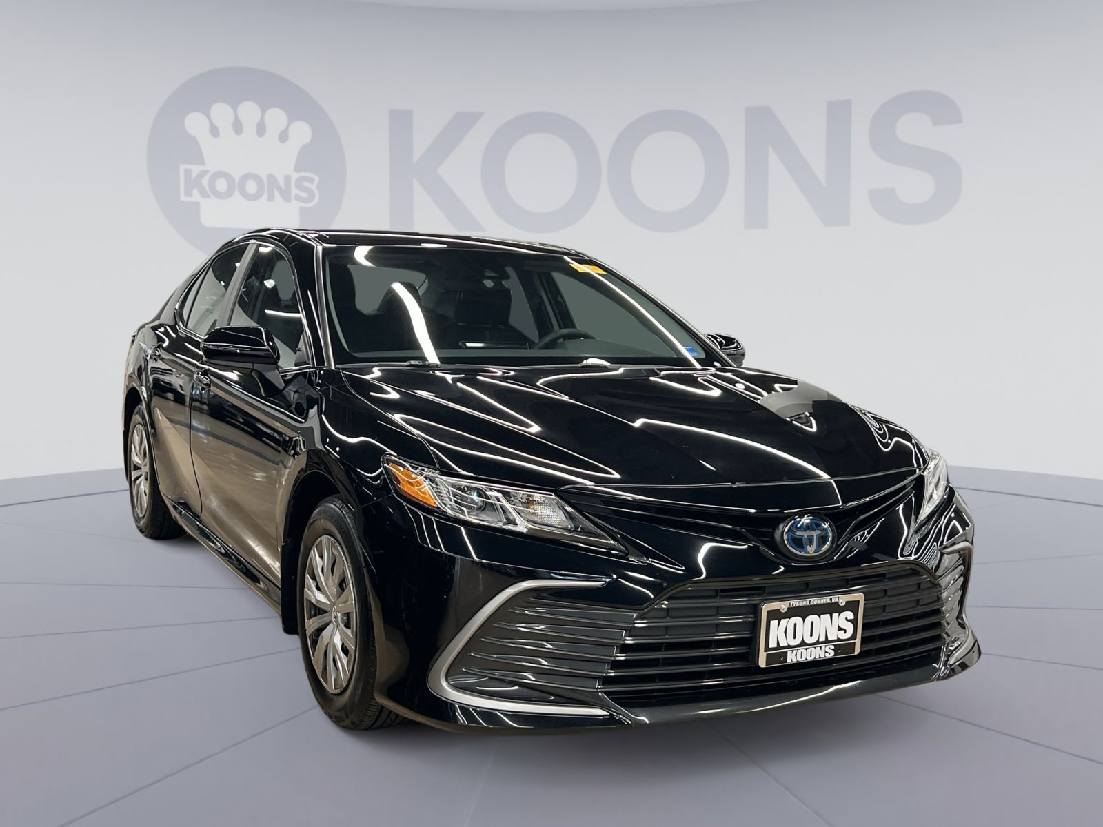 Used 2023 Toyota Camry LE image 7