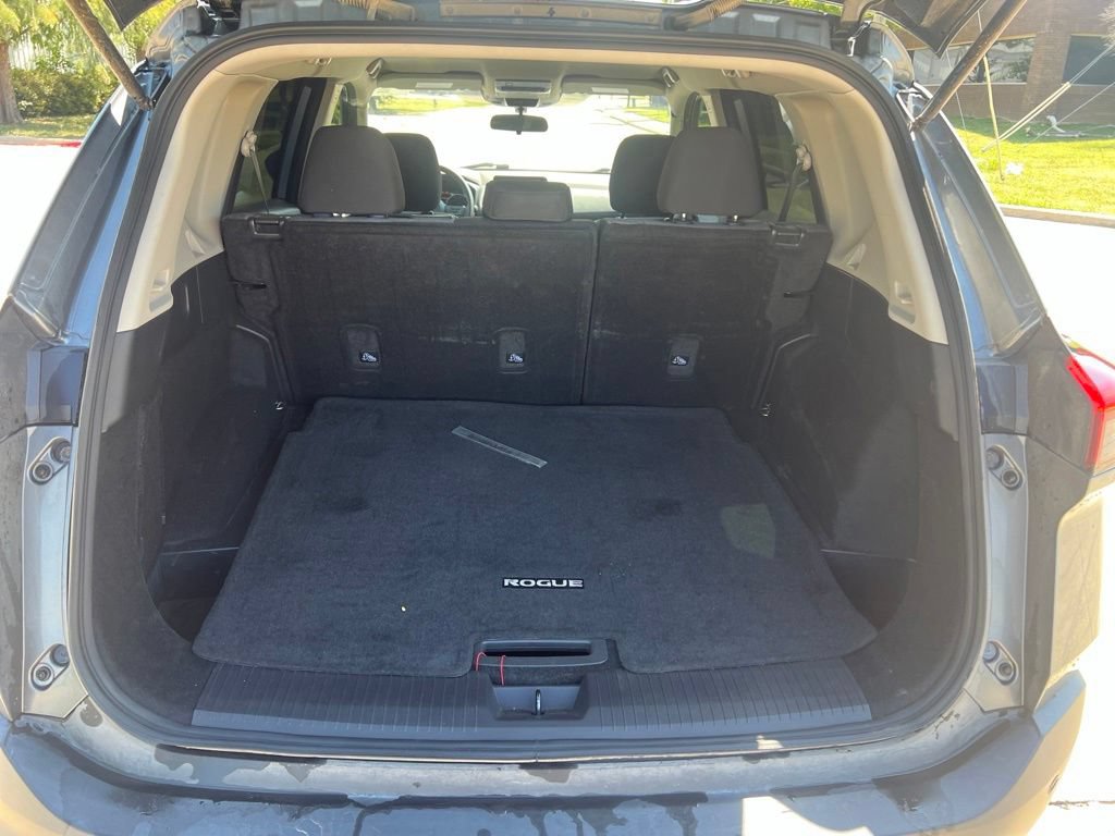 Used 2023 Nissan Rogue SV AWD/4WD image 14