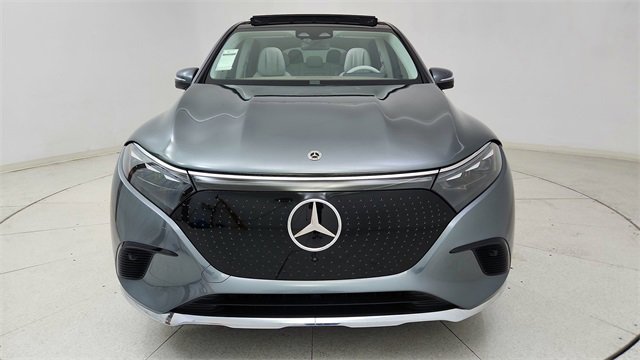 Used 2023 Mercedes-Benz EQS 450+ SUV image 2