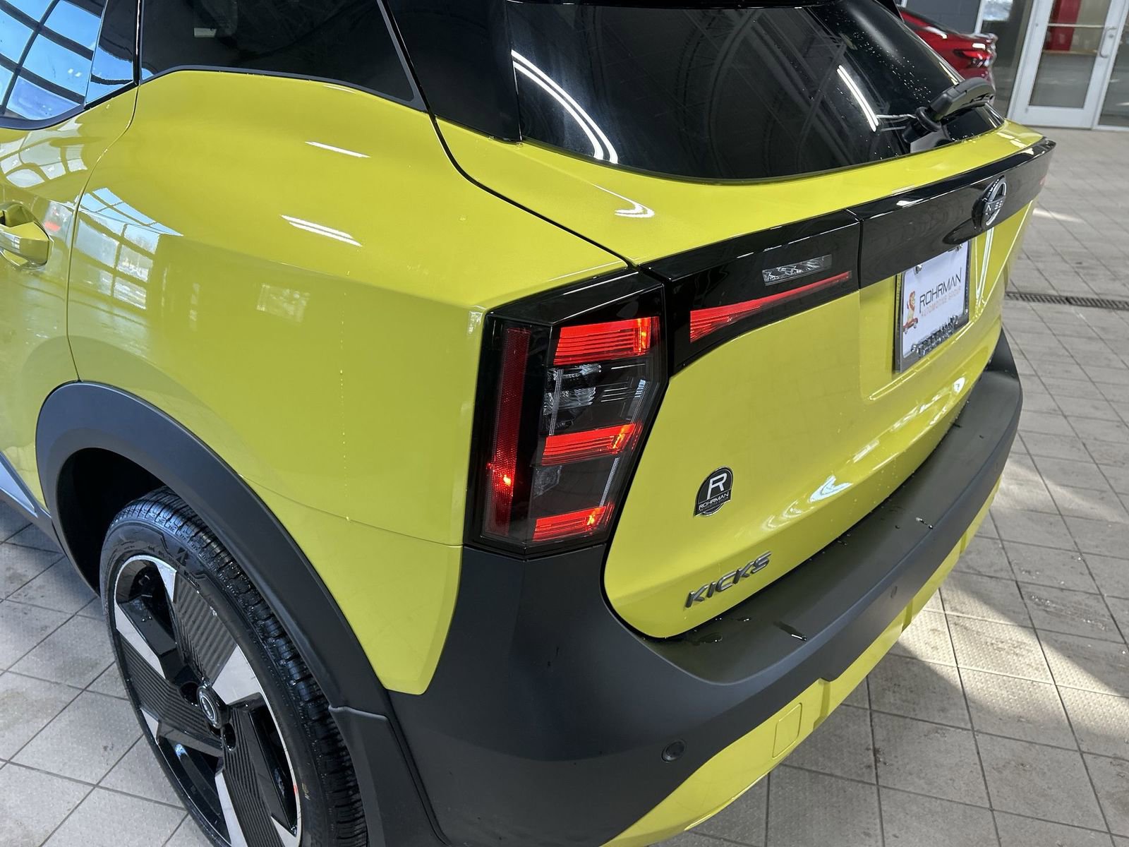 New 2026 Nissan Kicks SR w/ SR Premium Package image 36