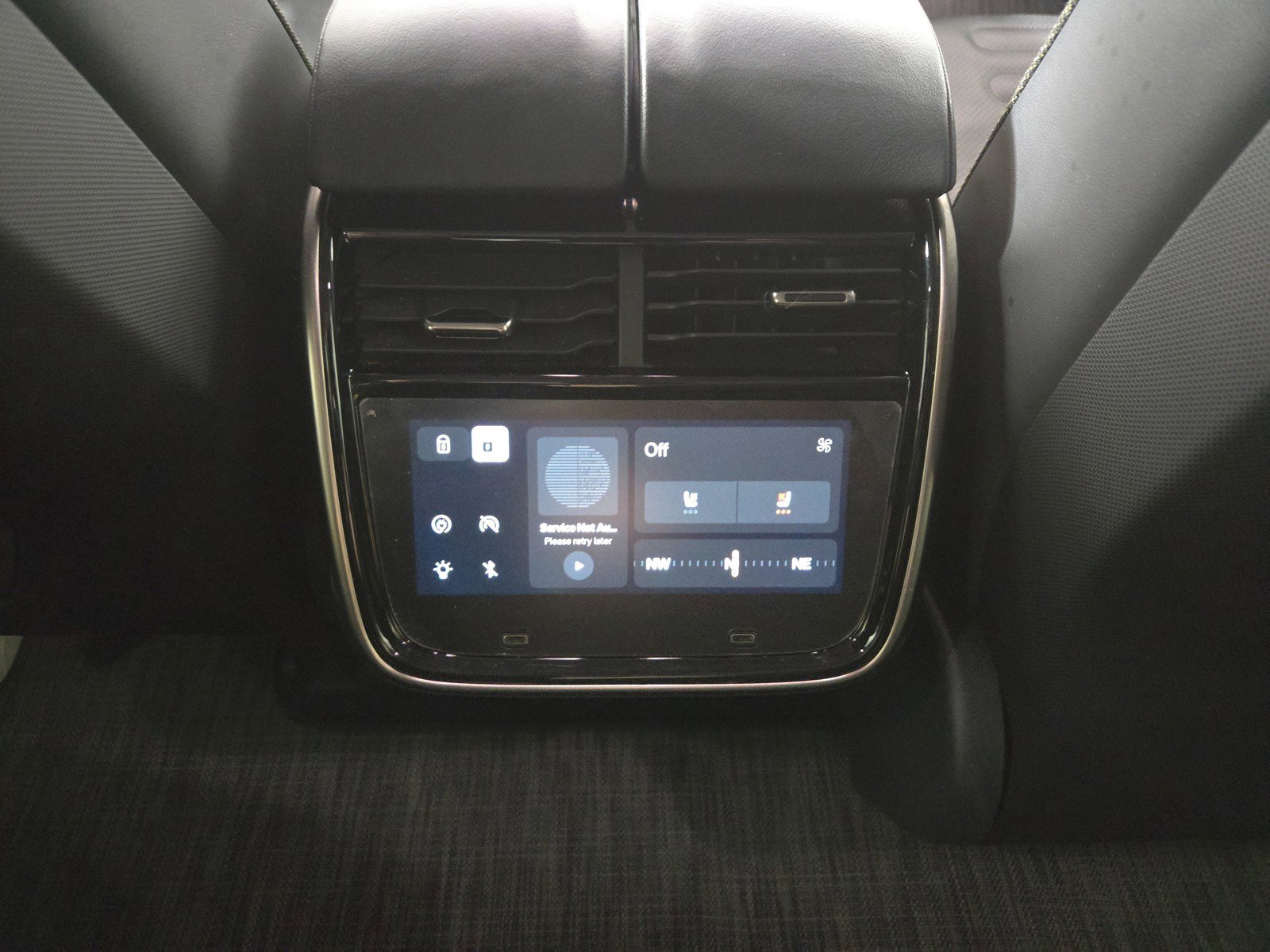 Used 2022 Rivian R1S Launch Edition image 29