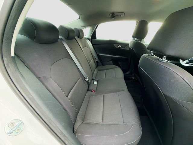 Used 2021 Kia Forte LXS FWD image 23
