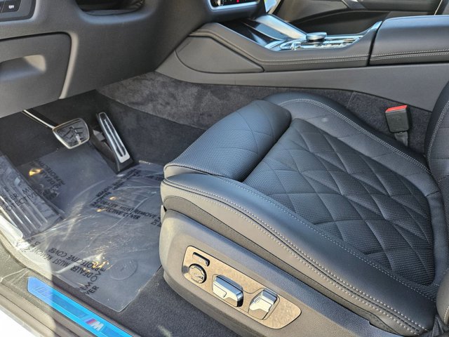 Used 2026 BMW X6 xDrive40i AWD/4WD image 4