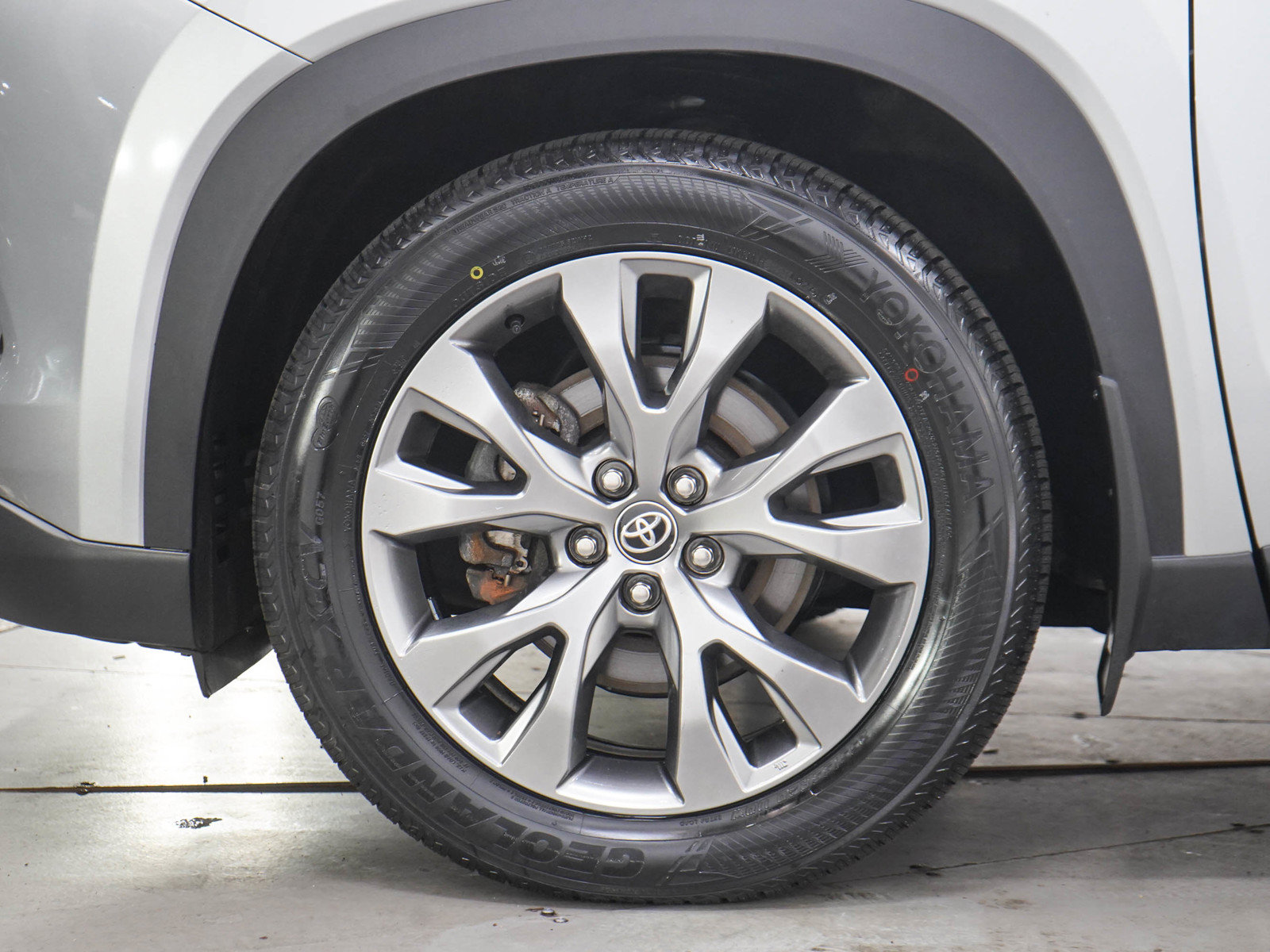 Used 2024 Toyota Grand Highlander AWD Hybrid image 30