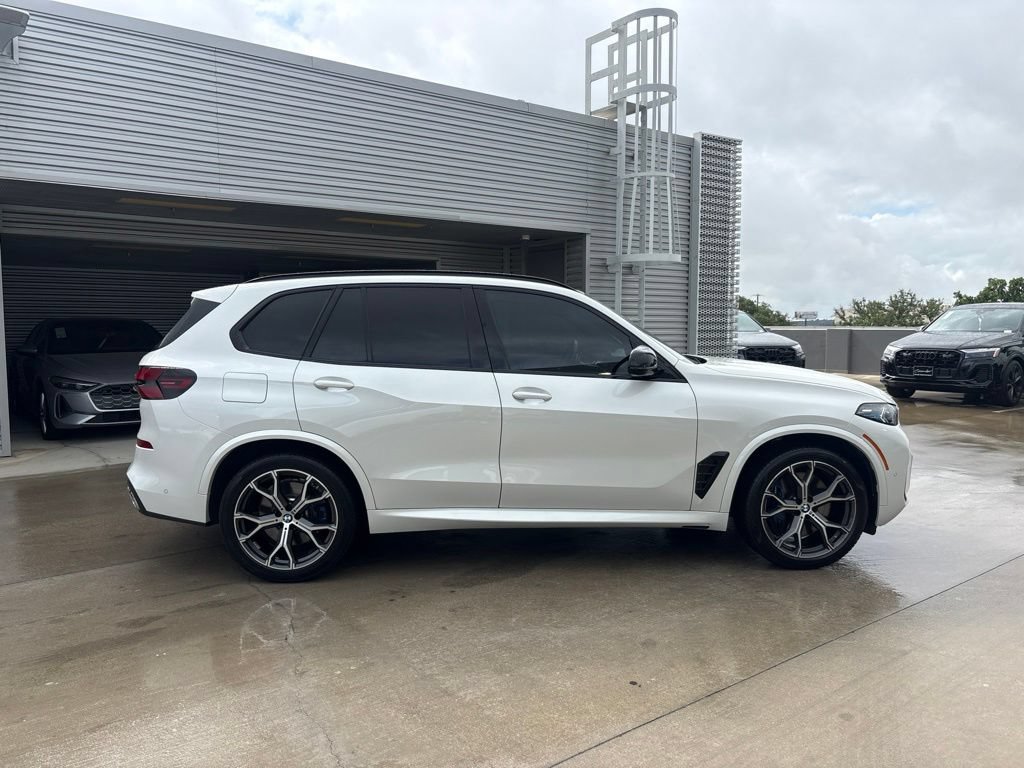 Used 2026 BMW X5 M60i AWD/4WD image 4