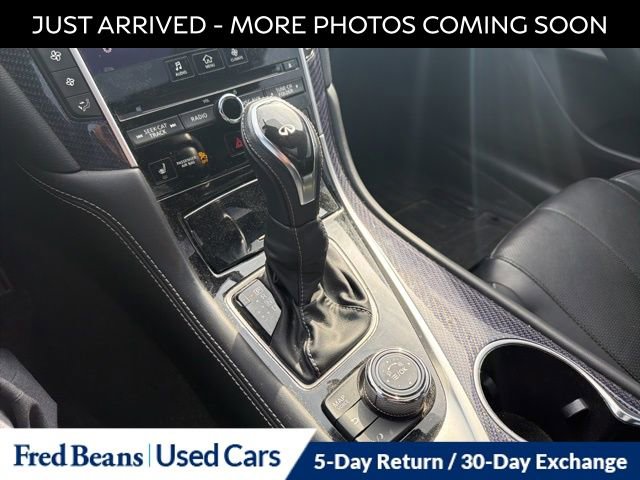 Used 2017 INFINITI Q60 Red Sport 400 image 17