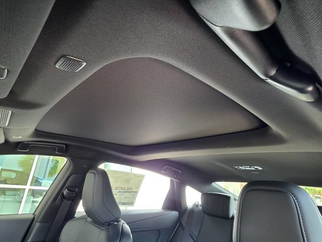 New 2026 Lexus ES 350e w/ Convenience Package FWD image 7