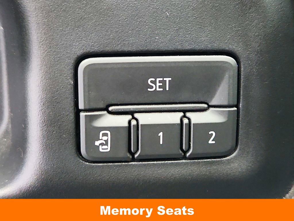 Used 2020 GMC Sierra 1500 AT4 w/ AT4 Carbonpro Edition image 30