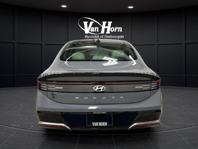 Used 2025 Hyundai Sonata SEL FWD image 5
