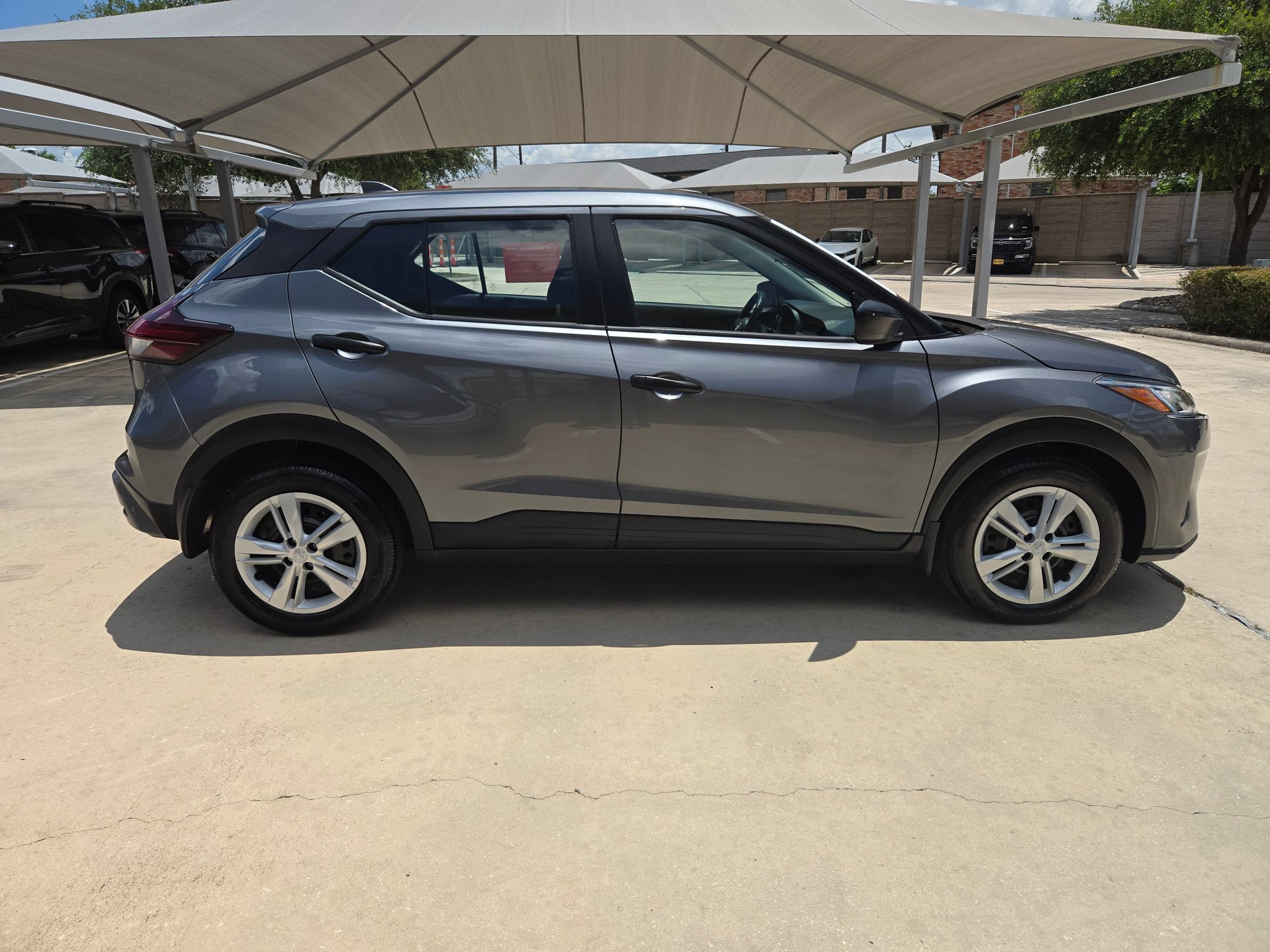 Certified 2025 Nissan Kicks Play S FWD video 2