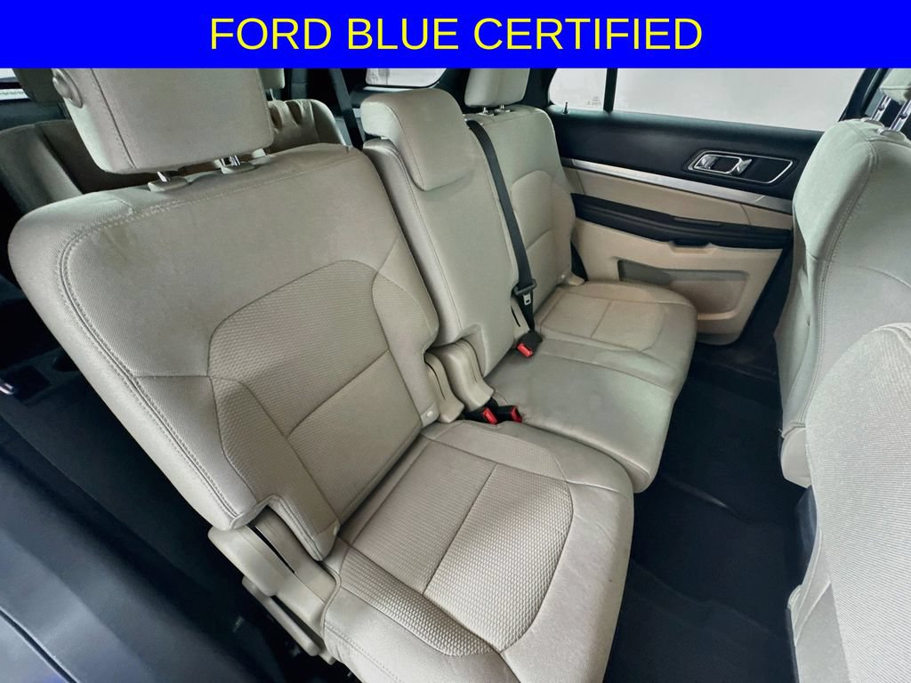 Certified 2019 Ford Explorer XLT w/ Equipment Group 201A FWD image 30