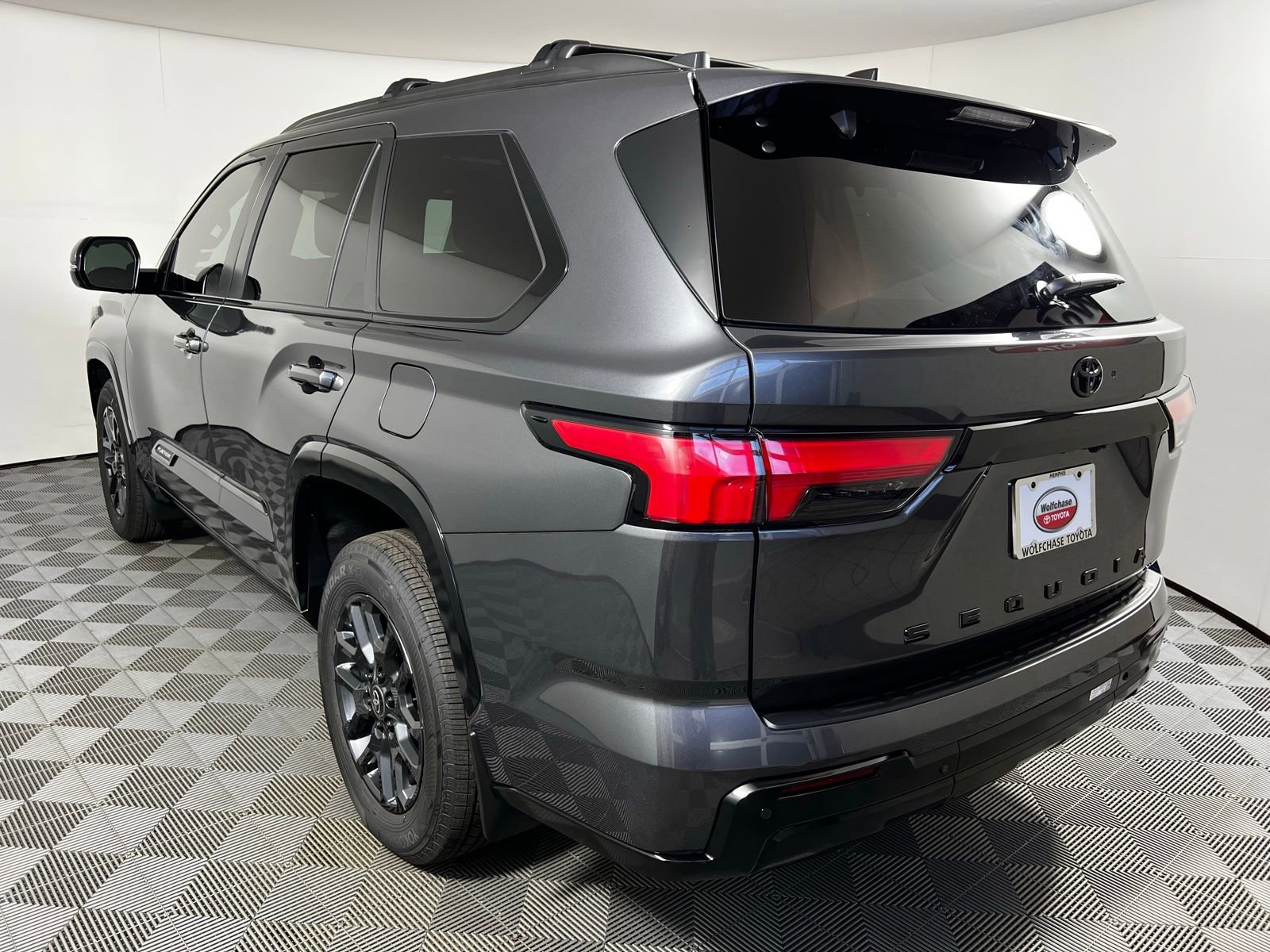 New 2026 Toyota Sequoia Platinum image 7