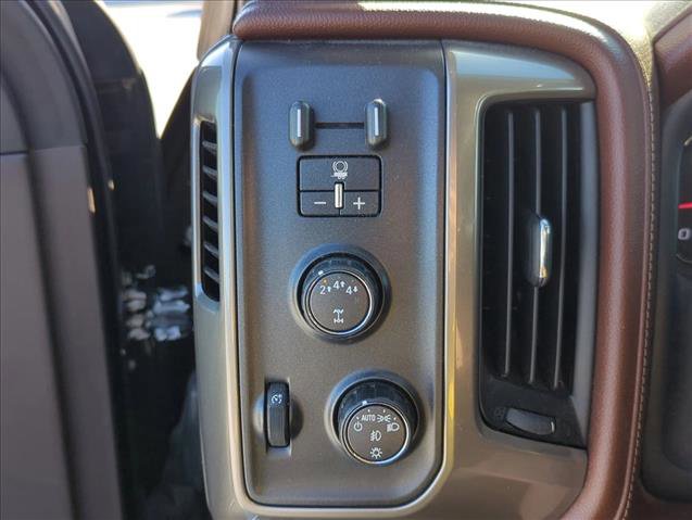 Used 2018 Chevrolet Silverado 2500 High Country w/ Duramax Plus Package image 21