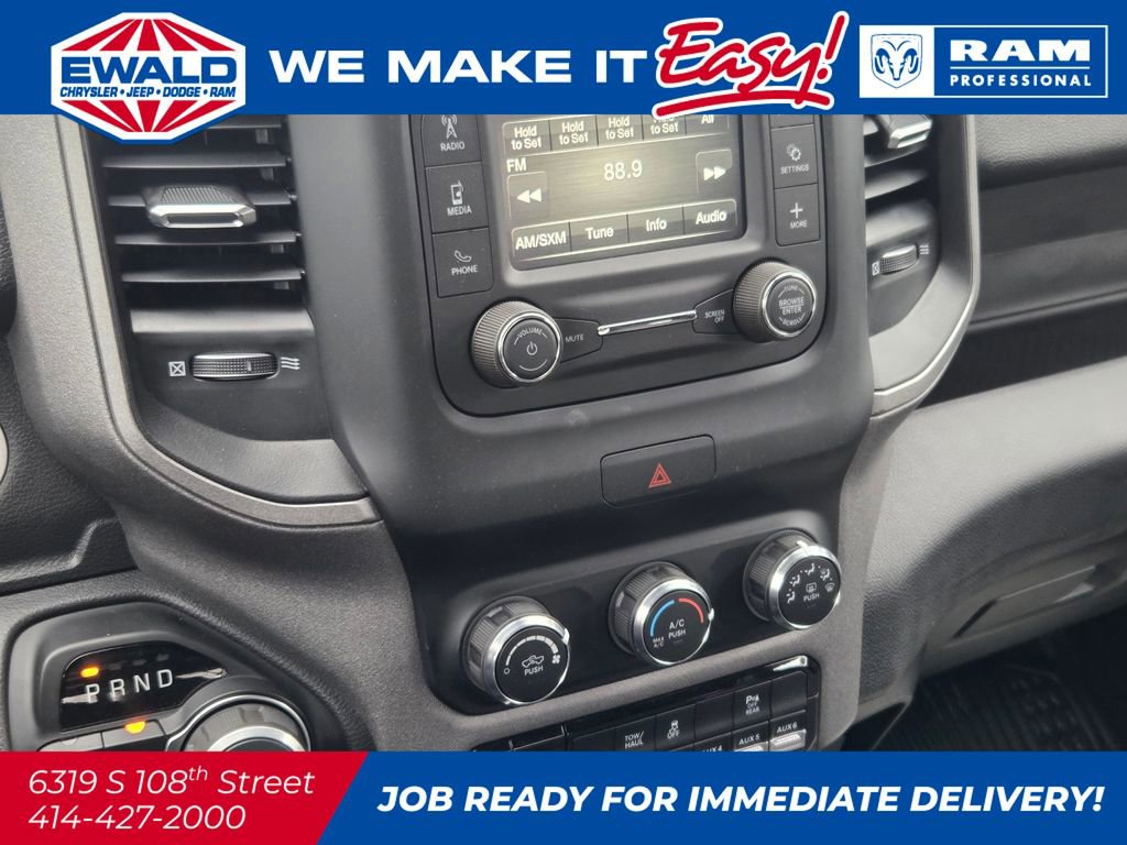 New 2024 RAM 2500 Tradesman w/ Chrome Appearance Group AWD/4WD image 4