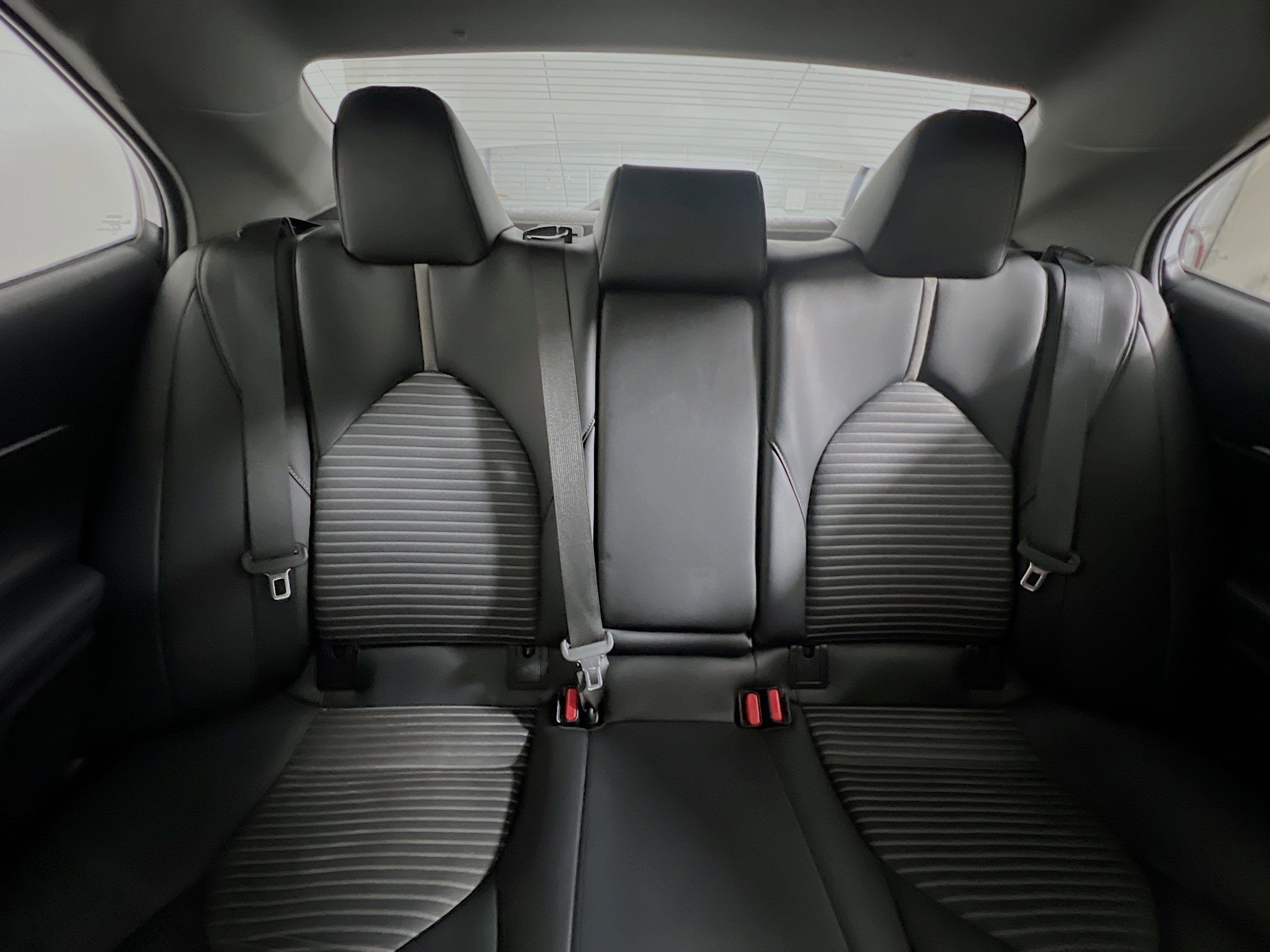 Used 2023 Toyota Camry SE image 31