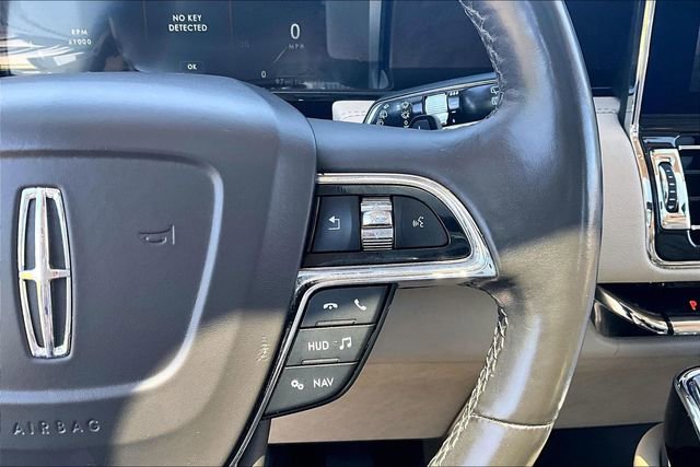 Used 2020 Lincoln Navigator Reserve w/ Equipment Group 208A Reserve AWD/4WD image 19