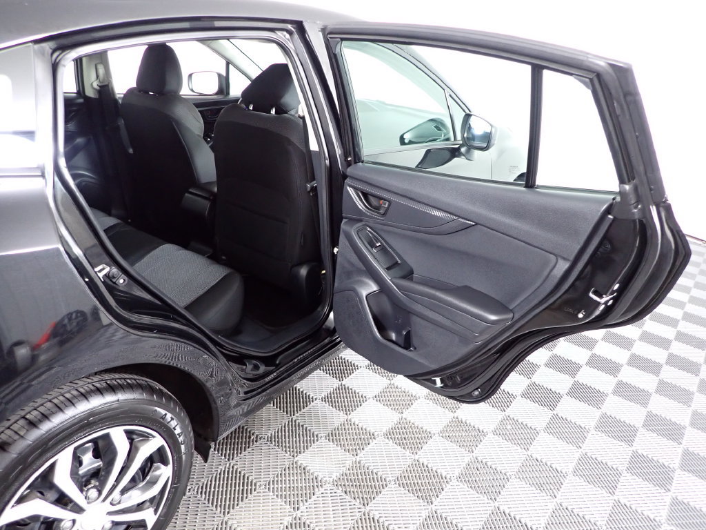Used 2018 Subaru Impreza 2.0i AWD/4WD image 28